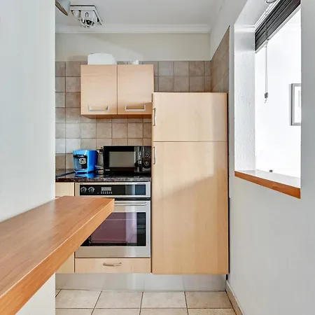 Lion - Santorini Apartment *