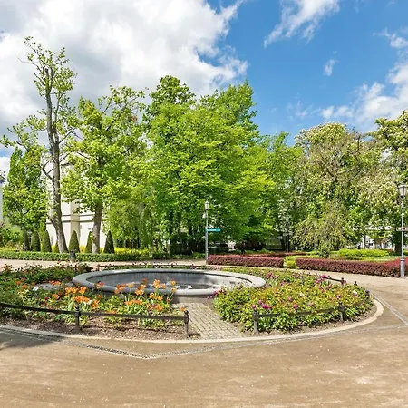 Lion - Santorini Apartment